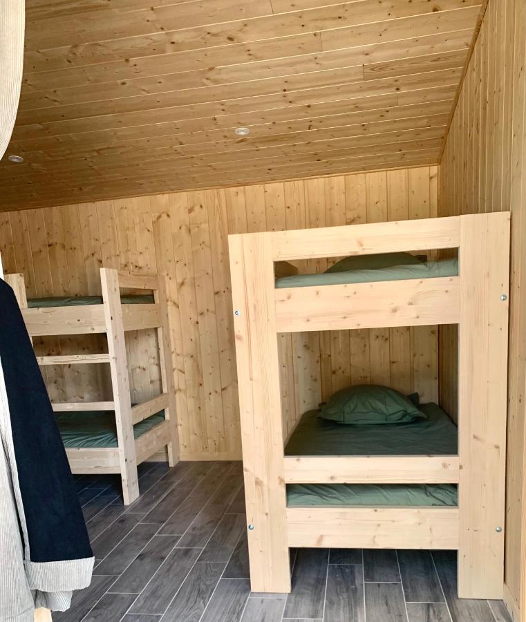 La Petite Auberge Insolite 圣艾菲力克 外观 照片